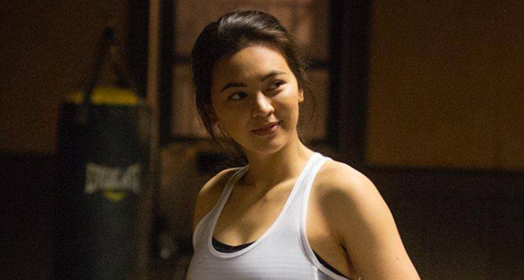 武打|她有一半的华人血统，是好莱坞武打担当，《权游》里也有她的身影