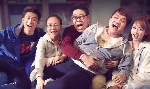 爱唱歌的大学生家有儿女 1287986f05134fdbaae946cdf0c620f5.jpeg