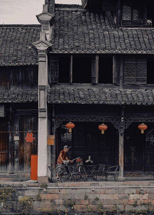 浙江省一千年古镇，比乌镇安静、比南浔古朴，却是有名的鱼米之乡