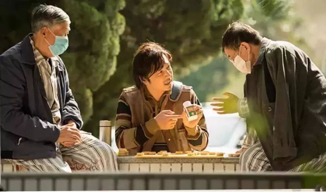 治疗|《纸船家庭》因包贝尔而火，北联的这部毕业短片，拍得有多好？