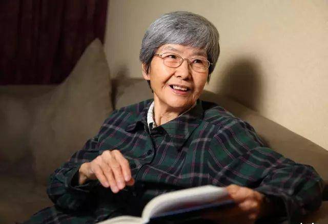 原创             感动中国的国宝级老太太，曾是北大才女，却抛下恋人苦守敦煌50年