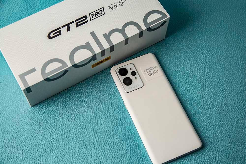 真我GT2 Pro首发评测：为年轻人打造的高端旗舰