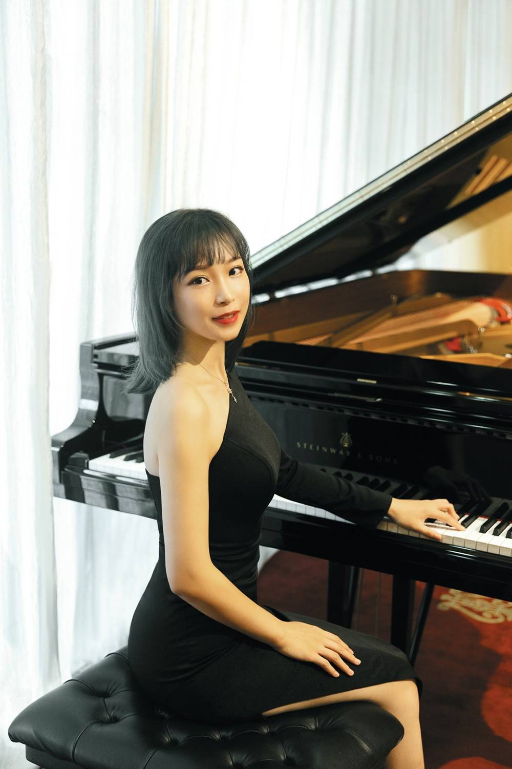 钢琴演奏硕士王玉冰勃拉姆斯大放异彩