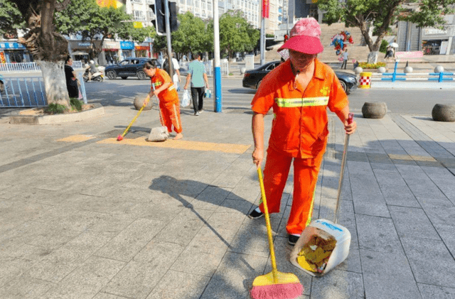 代谢性|48岁大姐意外查出高血糖，内科医生：2种食物不忌口，胰岛难救