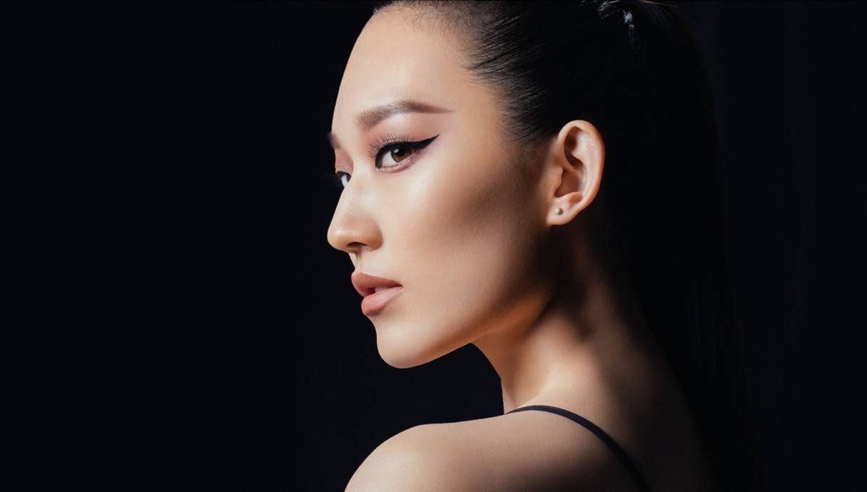 爱意至爱终生立体底妆 以细腻爱意描绘动人容颜