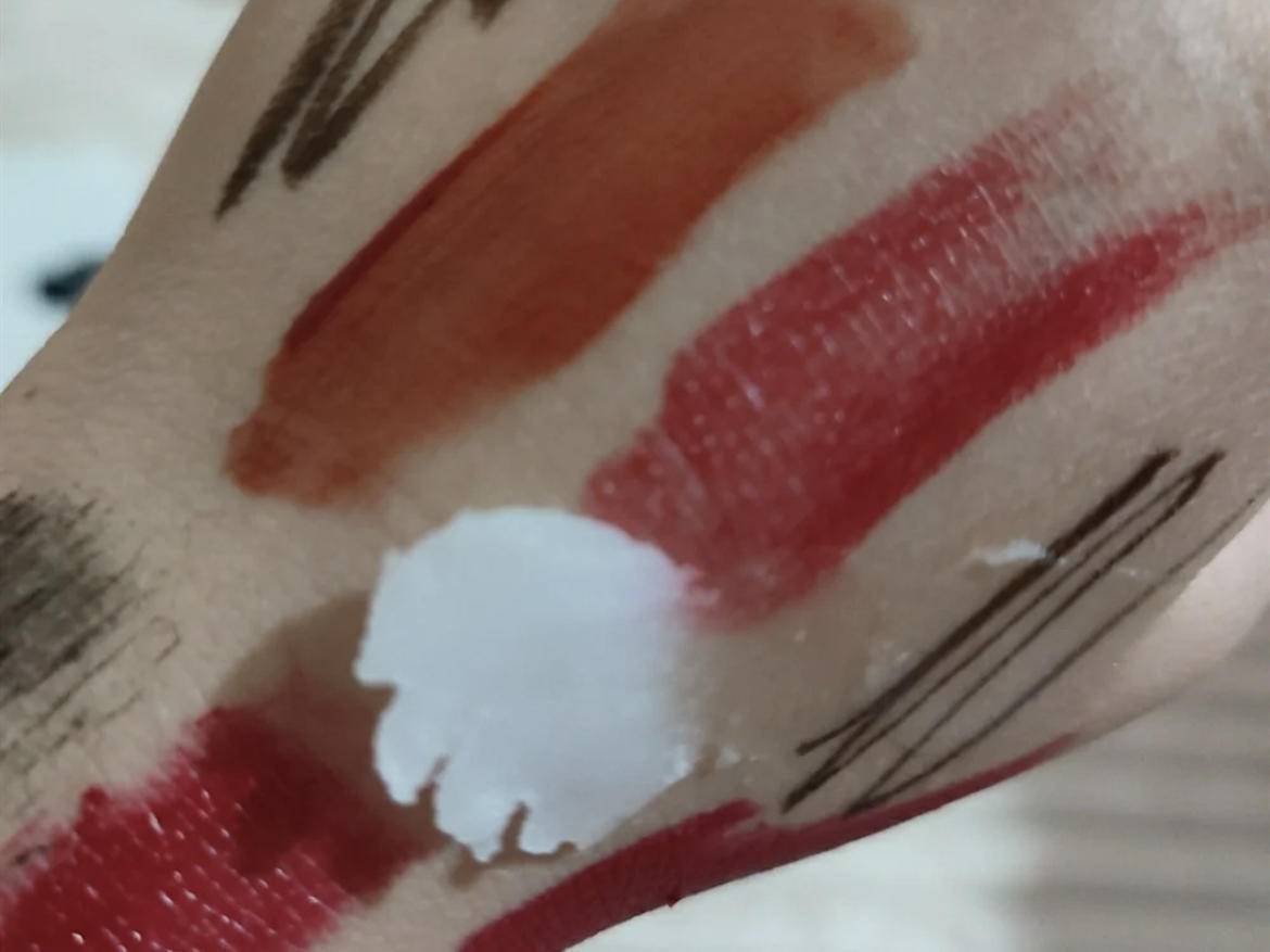 什么不好用系列:卸妆踩雷警告,不要再被拿钱的推广给骗了!