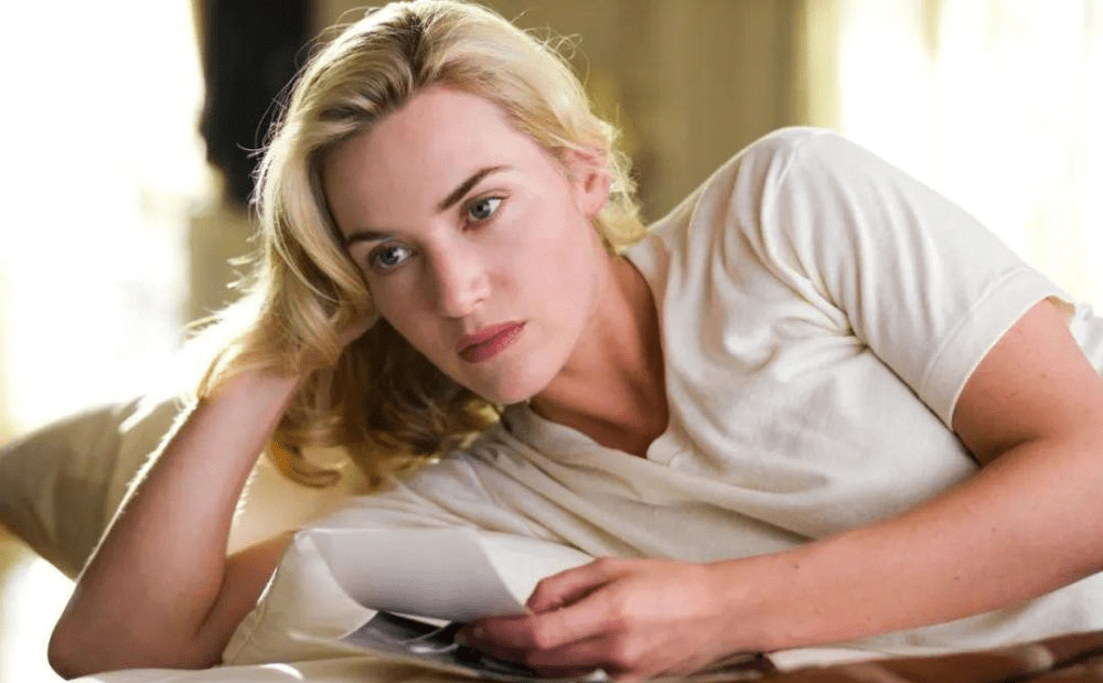 母则刚|悲情成真？《泰坦尼克号》影后温斯莱特，三婚生三子为母则刚