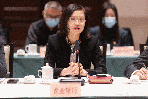 今天市领导与行长们座谈叙友情谈合作谋发展