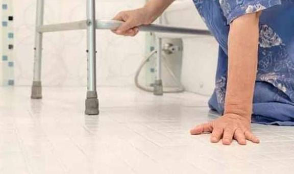 人体|早起第一件事不是急着穿衣服、喝水!几个动作,唤醒大脑、叫醒身体,元气整天