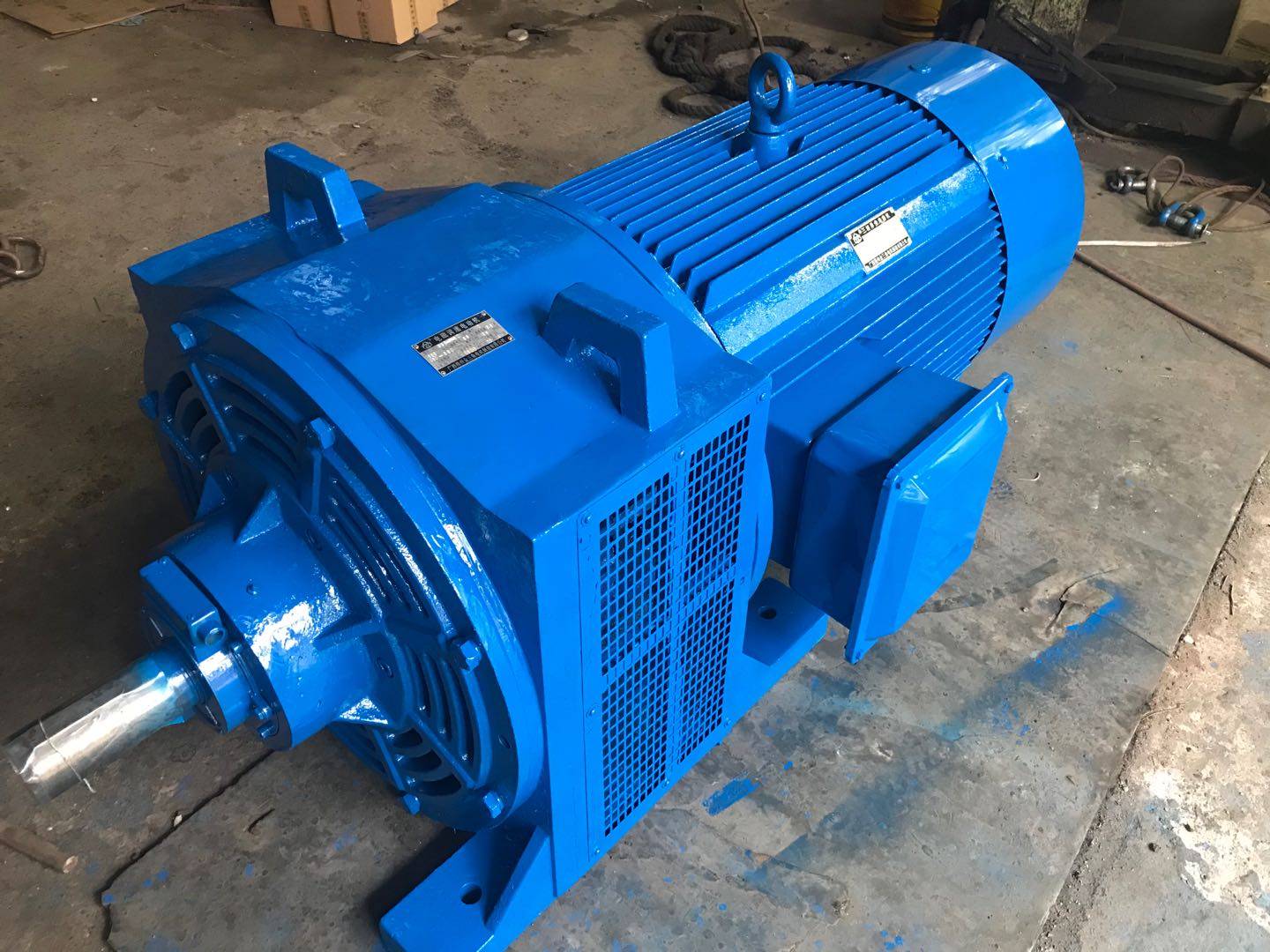 yct调速电机梧州金三角yct3556c客户定制90kw调速电机