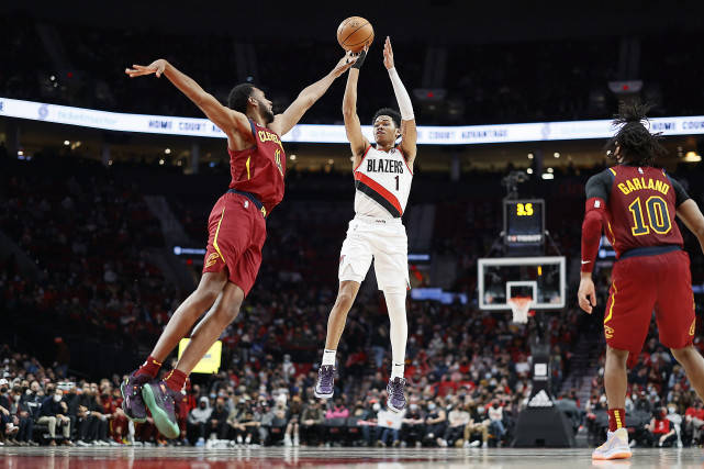 騎士|全隊(duì)6人得分上雙！騎士大勝開拓者避免連敗 加蘭26＋6朗多首秀11＋5