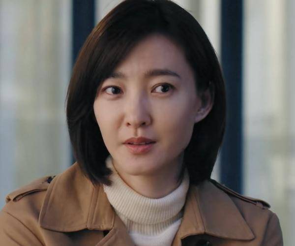 女神|王丽坤有演技有作品，更是有名的素颜女神，可惜始终没能火起来