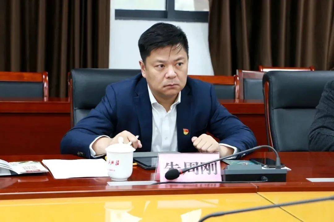 乡村教育振兴挺进黔南海亮教育与关岭正式签约