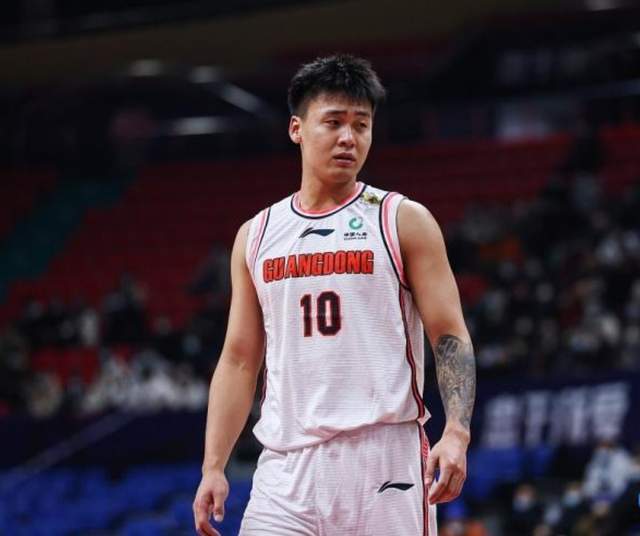 原创广东官方赵睿身体极度不适将休养一段时间此前因为家事缺席7场