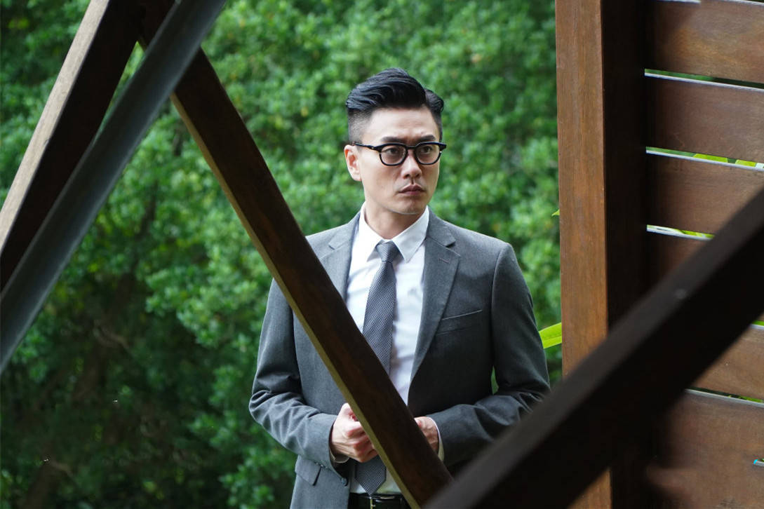 飞虎队|《飞虎3》、《家族荣耀》正热播，暴风雨般的剧情和不敢老的男神