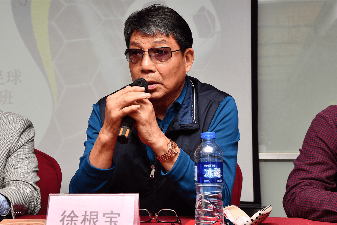 郝伟率队夺冠终结了14年的尴尬为本土教练带来更多机会