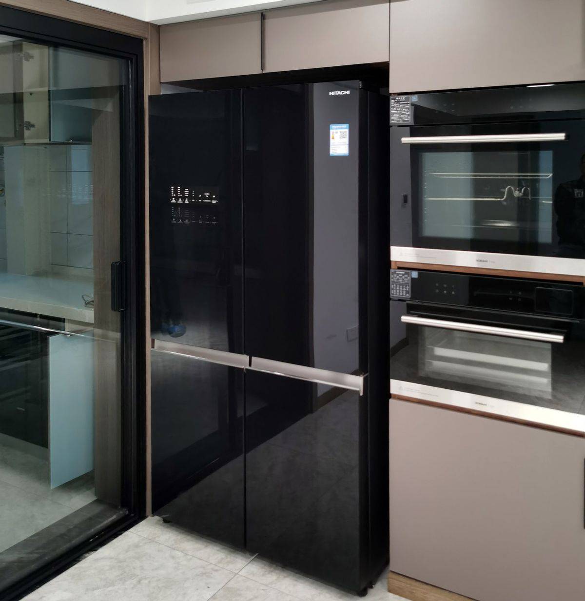 是镜子也是冰箱日立rfbf570kc冰箱功能详解