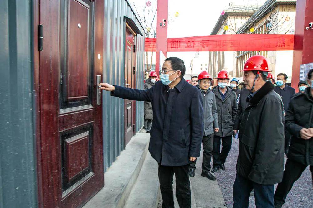 忻州市政府一级巡视员武宪堂莅临金茂府检查指导安全生产工作