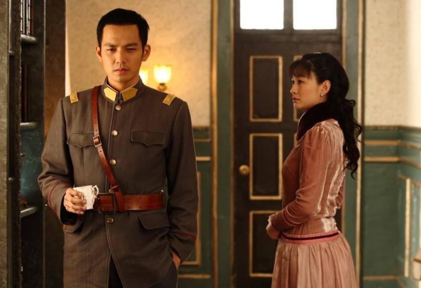 国产|关于钟汉良、李小冉新剧《往后余生》，一个好消息，一个“坏”消息