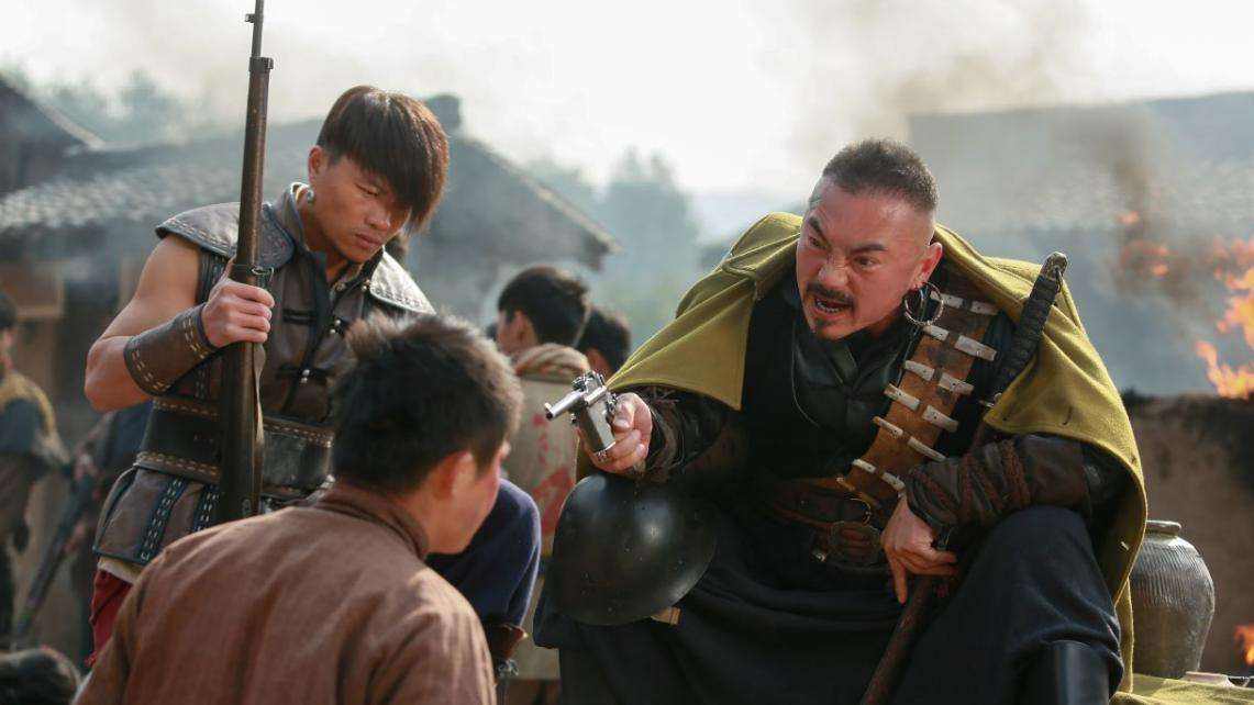 原创山西恶匪乔日成陨落记活埋父亲恶贯满盈虐杀日俘饱受非议