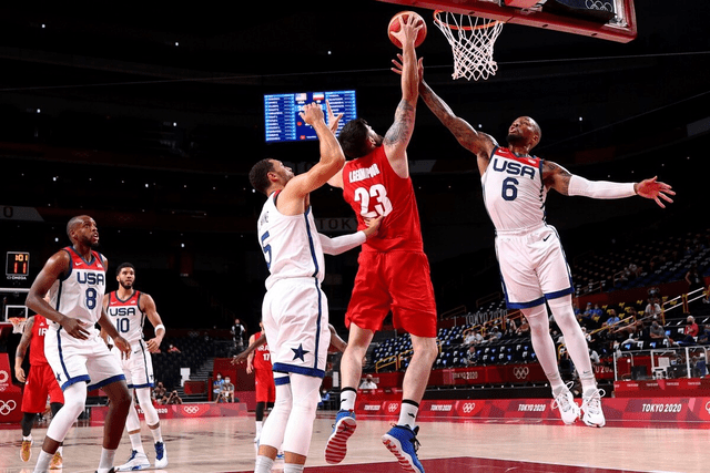 灰熊|灰熊刷新NBA纪录！开拓者做出重要决定，格林说出史上前五的球员