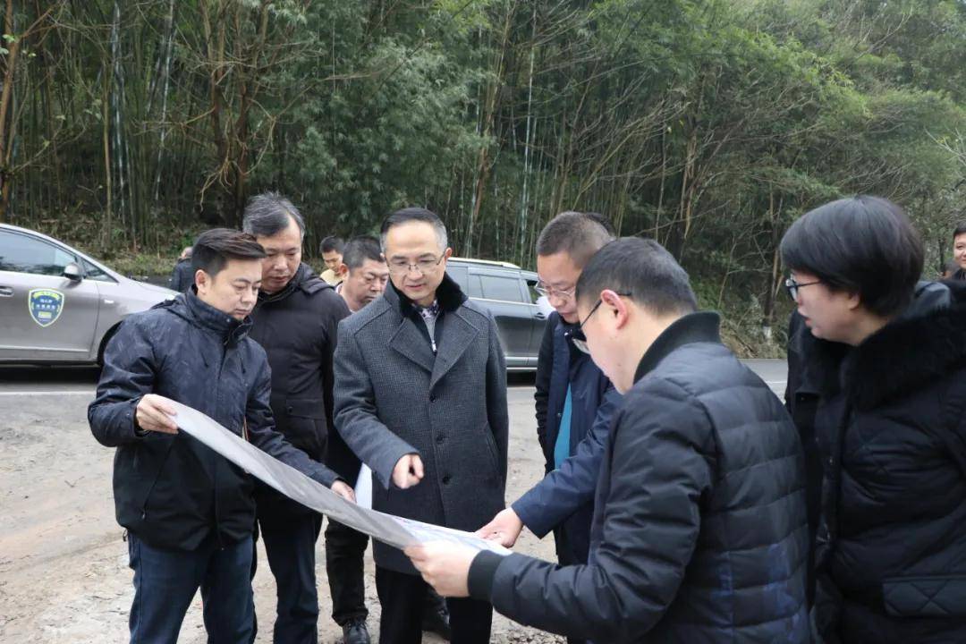 赤水市委书记汪能科到官渡镇调研白酒产业发展