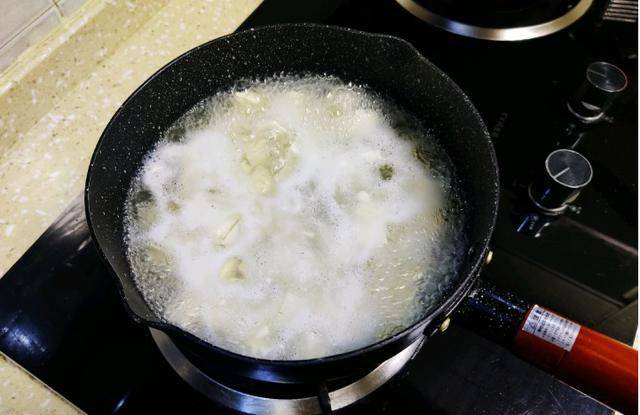 炖豆腐怎么让豆腐入味嫩 38a00588ff194510bdcd20c8fca78d73.jpeg