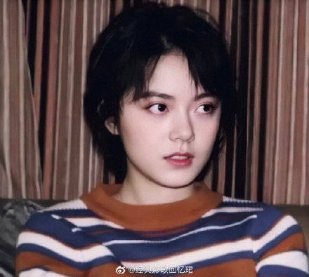 刘奕君|#刘奕君镜头下的赵今麦#技术真不错,拍出来的人物具有故事感