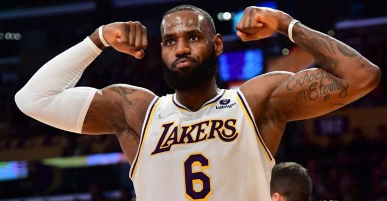 詹姆斯伤情被曝 7b0c34eb30f545b98e7133150d55b6fa.jpeg