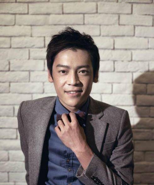 原创他曾是国家一级演员却因离婚而倾家荡产如今儿子为他挣足面子