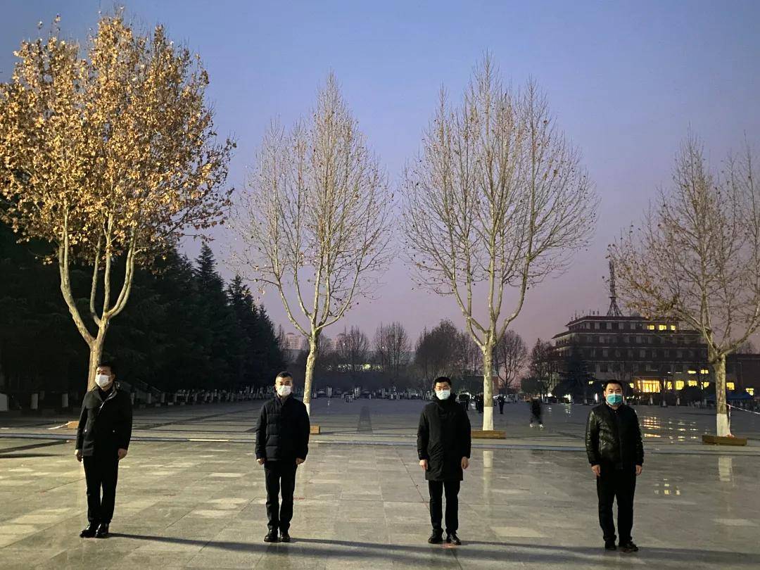 网络|青春有热血，战疫显担当丨西京学院举行升国旗仪式