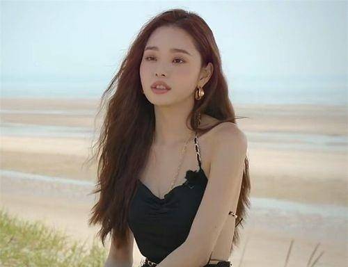 现实|宋智雅被out？金贤中发文暗指对方不适合，新目标锁定韩韶禧