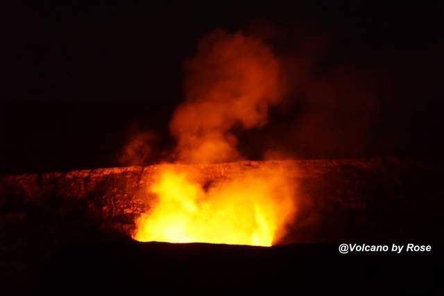 入海|世界上唯一可以开车进入的火山公园，看火山喷发、熔岩入海