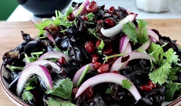 在家怎么做凉拌木耳 dc3e639992c14c1da56d7c8a000c9060.jpeg