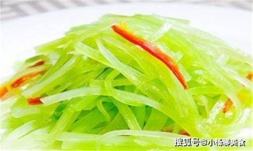 怎么晒莴笋干爽脆不变色 7070058856564a13a711560c873a557e.jpeg