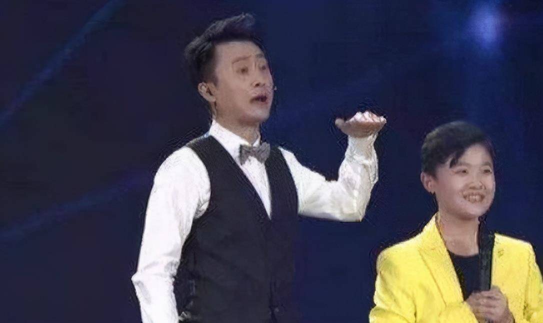 贾云哲|5岁凭“东儿”爆红,因病影响发育,靠激素长个,如今他怎么样了