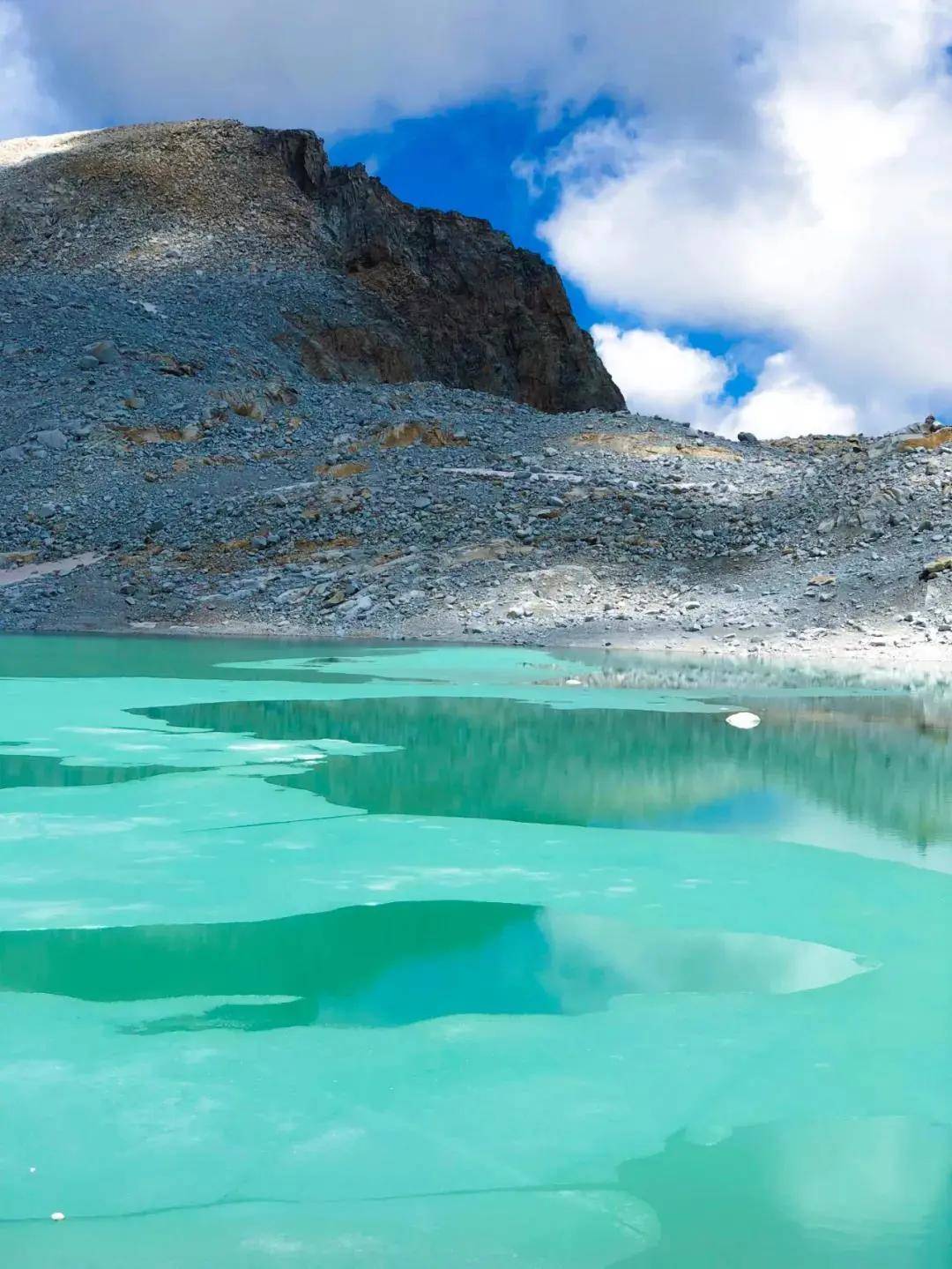 彩虹味的黑水一整个爱住