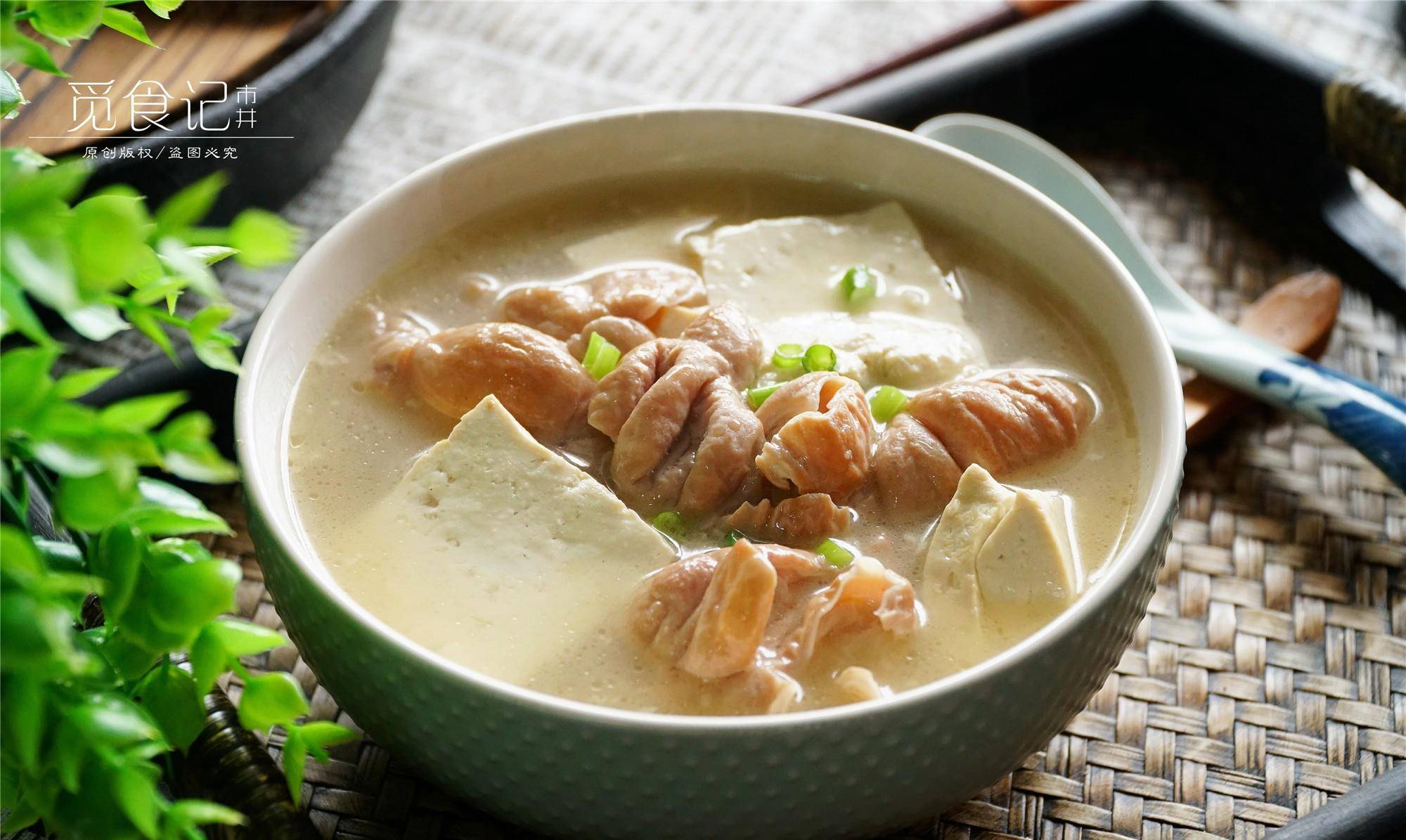 怎么炖出软糯的肉 45fe9ad5c78042278cac18955e4f9411.jpeg