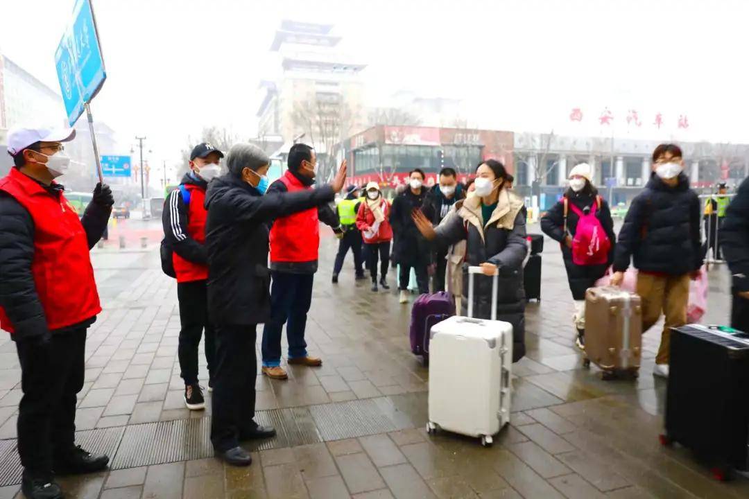 卢建军|“报平安！我们到家了！”——西安交通大学学子平安返家