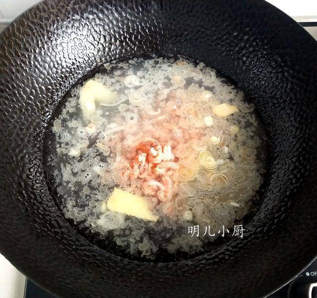 炖豆腐怎么才能没有豆腥味 de42becff865439d95926d748bd7133e.jpeg