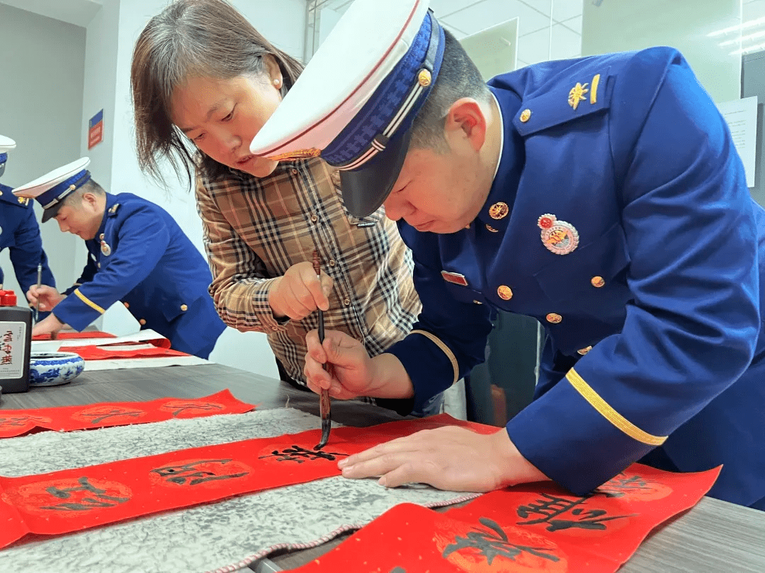 吕梁|翰墨飘香过小年 消防安全福满园