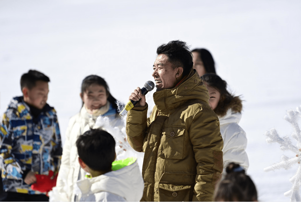 冬奥|一起向未来·放歌冰雪迎冬奥主题快闪活动在呼和浩特举行