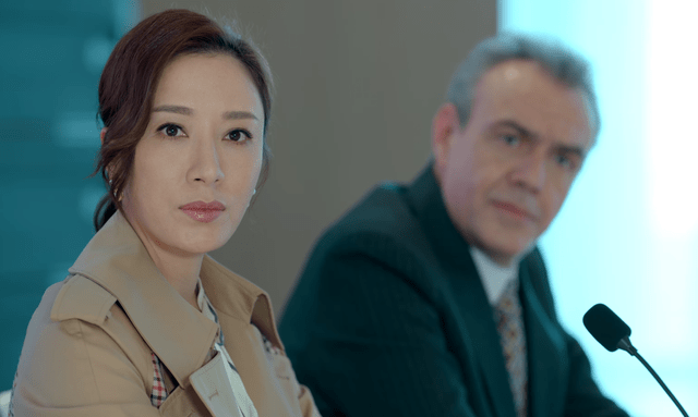 角色|《家族荣耀》罗嘉良露脸不到20秒,甄芯结局领盒饭?破案全靠云端