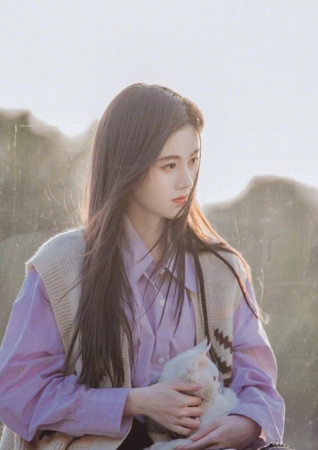 小个子 小个子穿搭有诀窍!女星亲身示范日系少女风,让你变身邻家妹妹