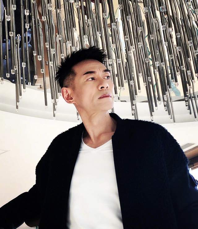 很多网友都为何洁打抱不平2022年2月6日邱启明事件