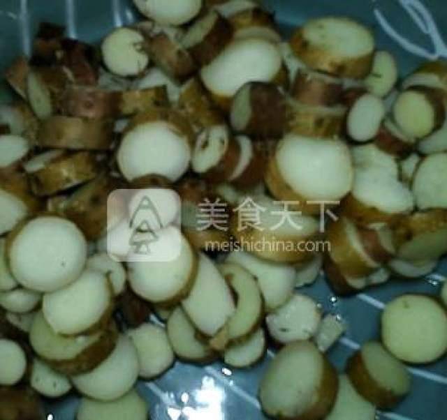 熟蒜头的作用与功效 4248968ac3284a508de9a694eb32e35c.jpeg