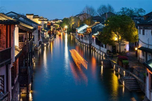 江南这座低调的古镇，风景独特、包容百色，曾是江南最富足的地方