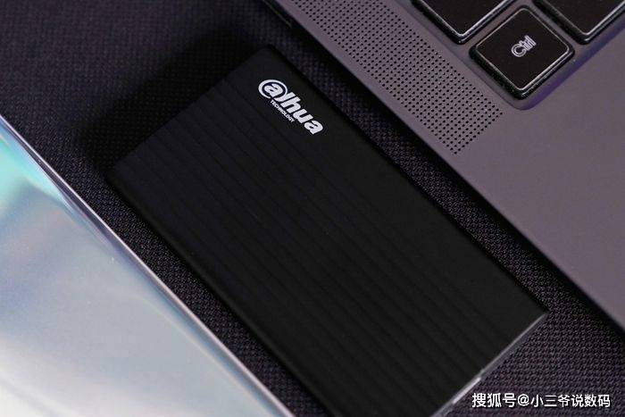 测试|大华T70移动固态硬盘：内存告急的“救场王”