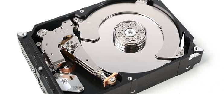 版权|成为重度日漫迷后要做的第一件事情，就是买硬盘