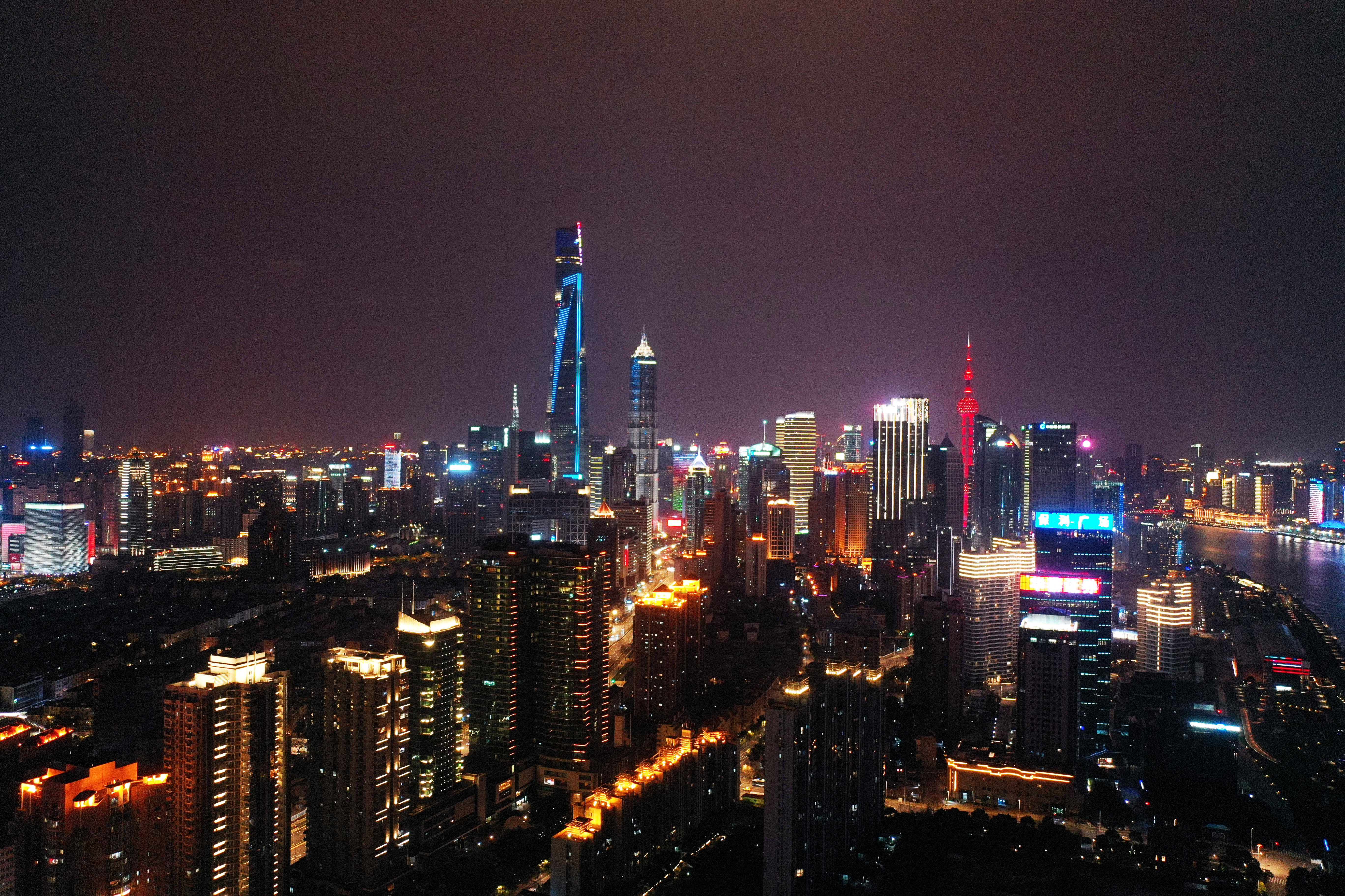 上海中心晚上的图片图片